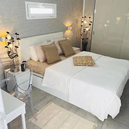 Luxury Townhouse * 阿德耶