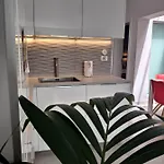 Luxury Townhouse 아파트 *