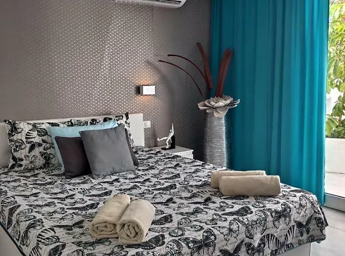 Luxury Townhouse Apartman *